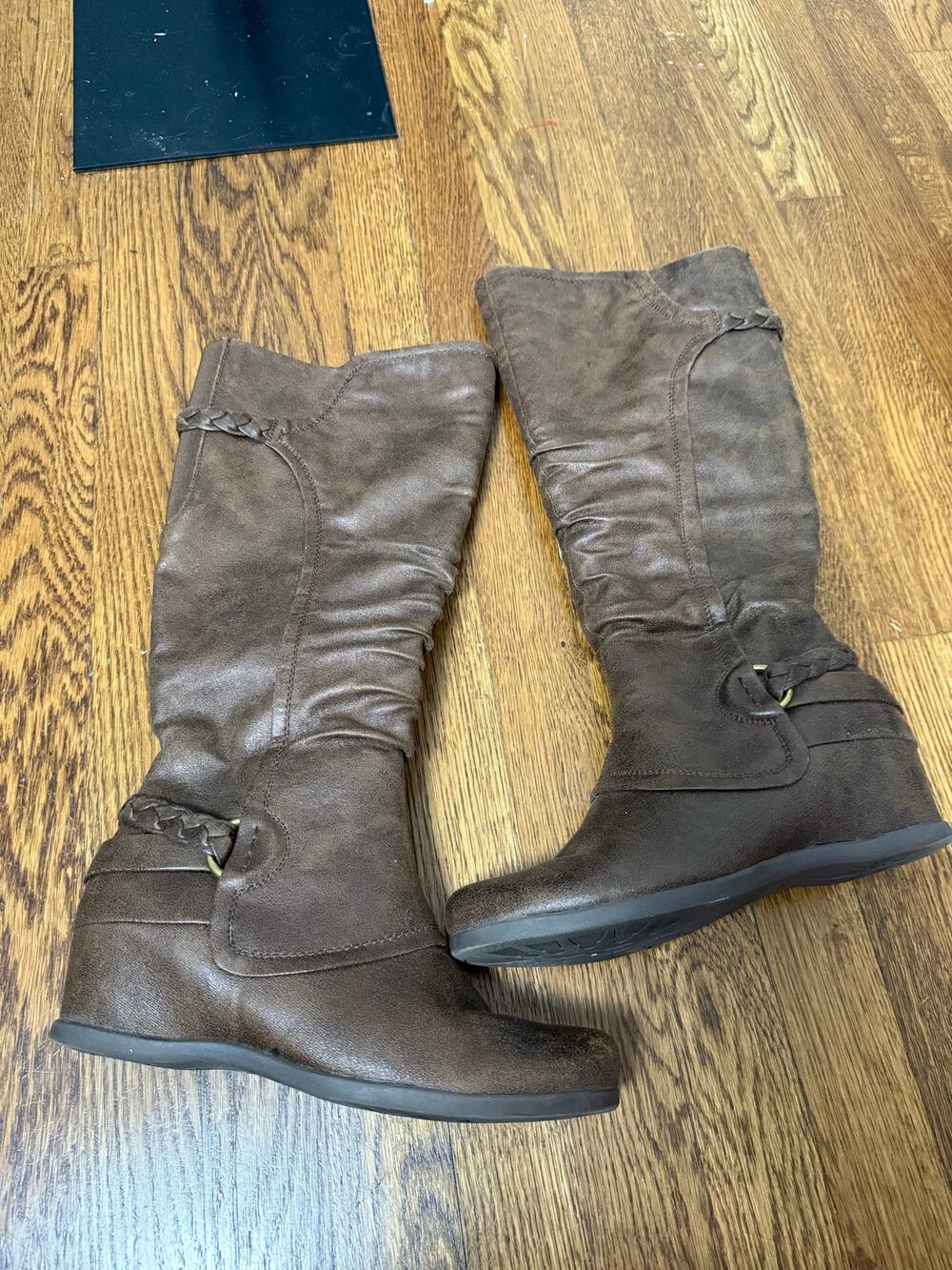 BareTraps Quintona Brown Boots Size 9